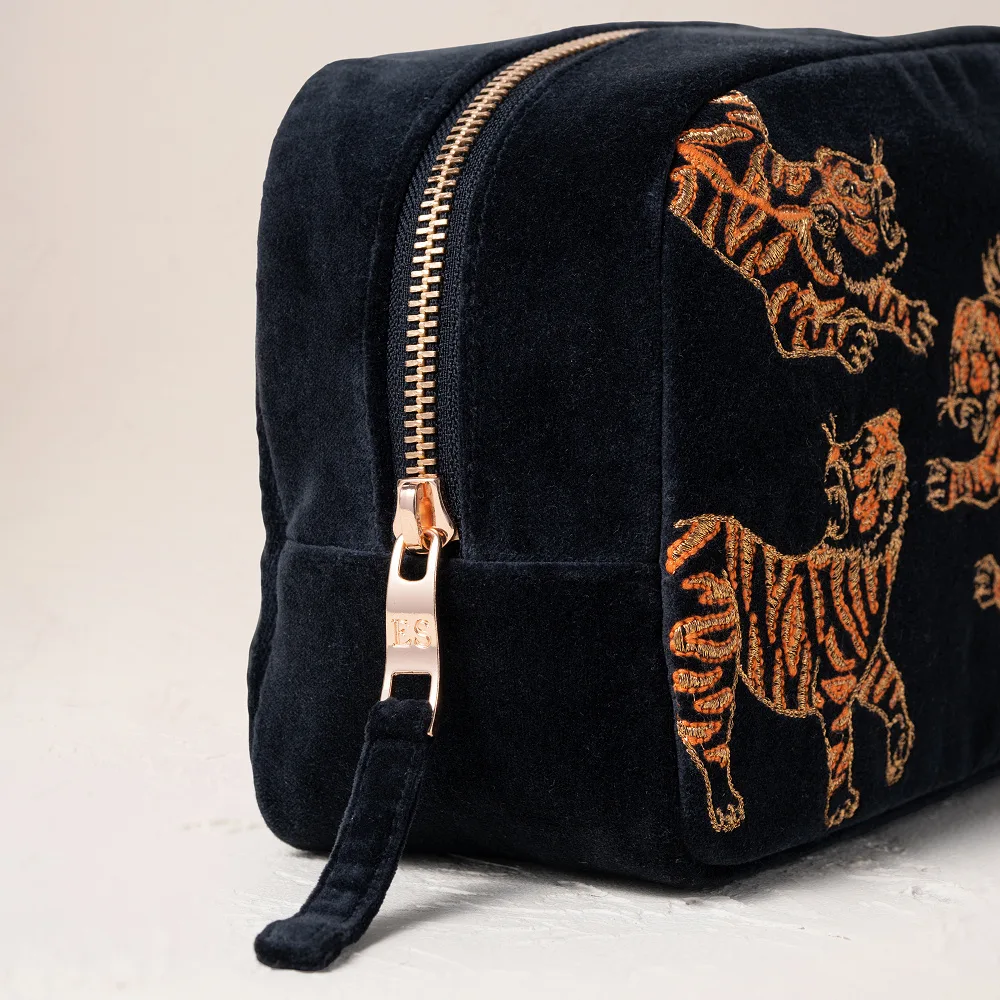 Wild Tiger Makeup Bag - Image 3